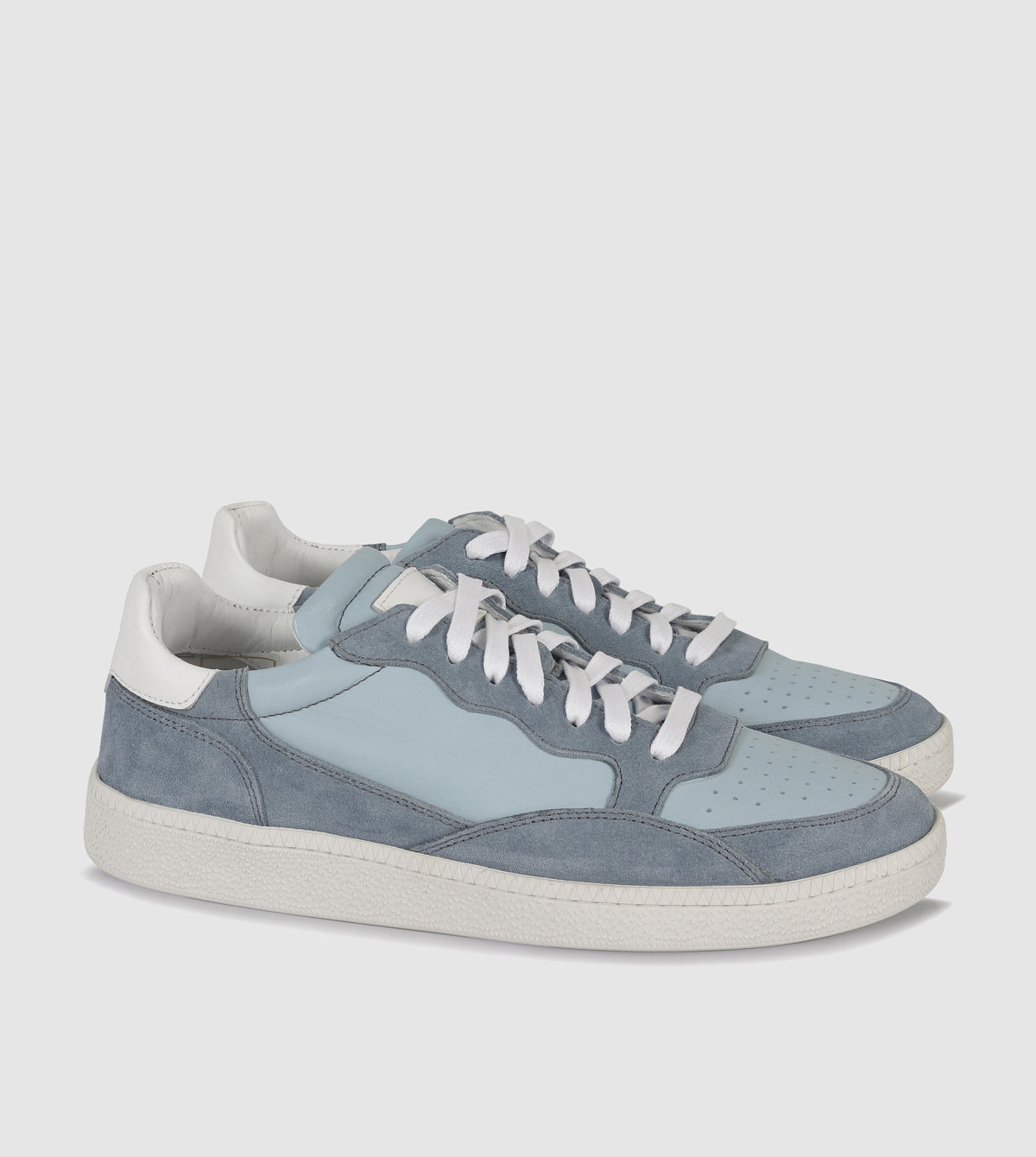 Zared Low Top Sneakers by Brando