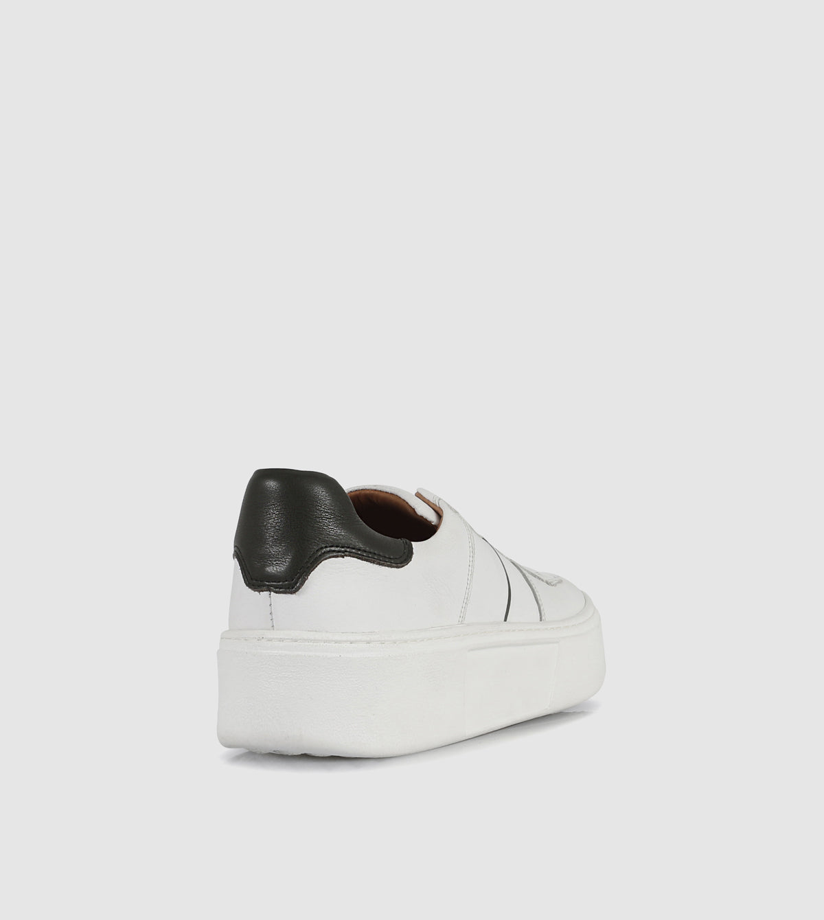 Vico Low Top Sneakers by Brando